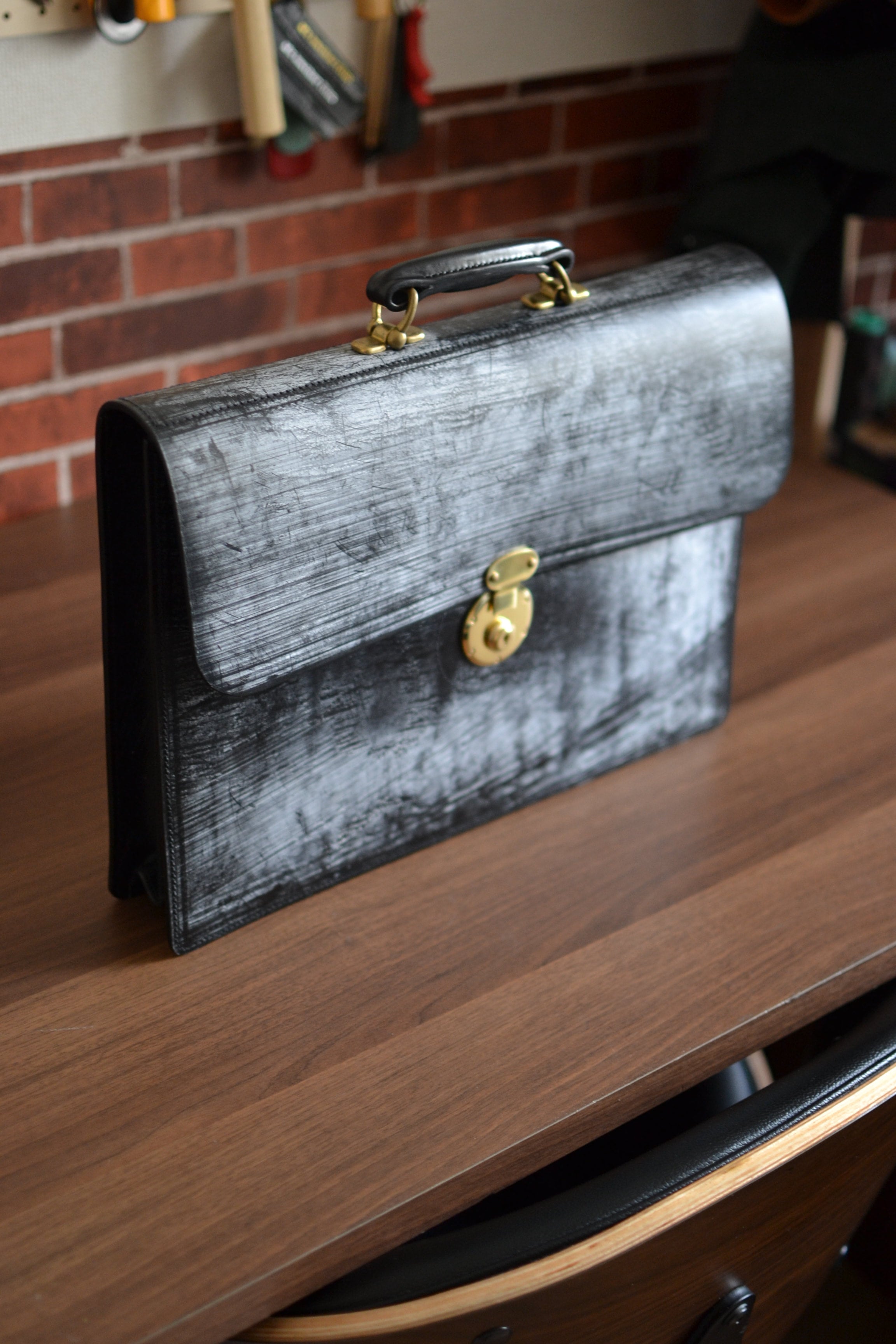 Home | Mz leather film